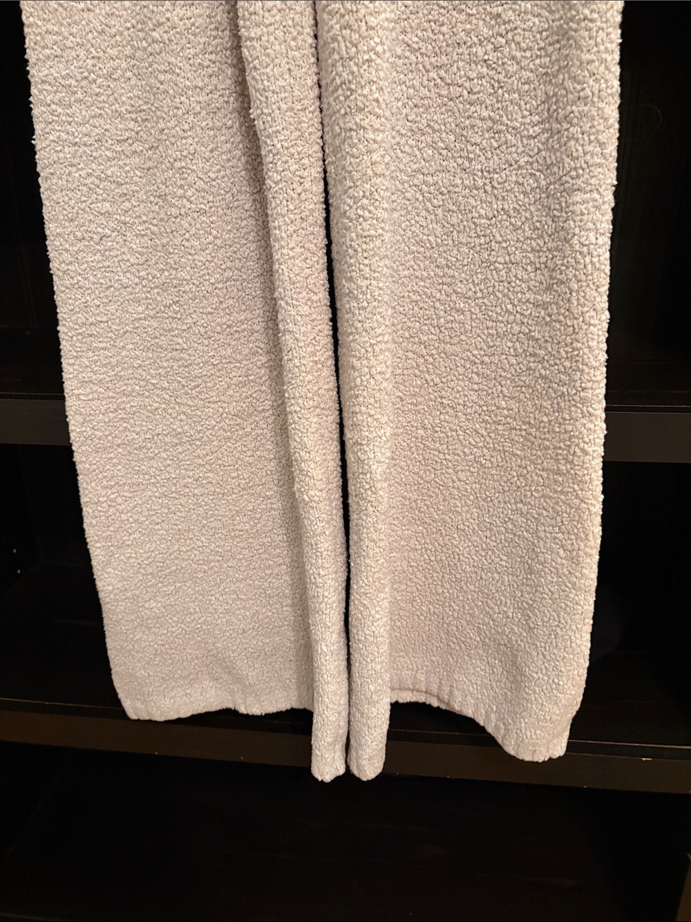 SKIMS Cozy Cream Plush Lounge Pants - Picture 3 of 3